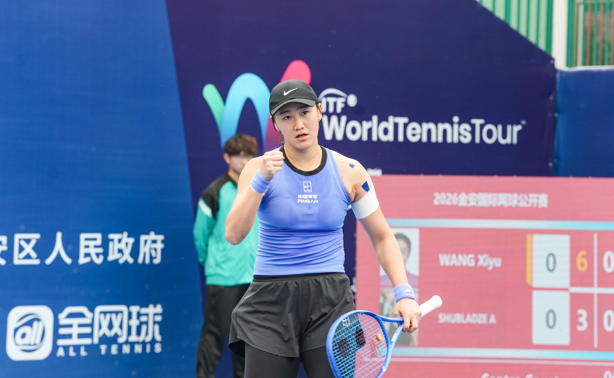 13連勝?zèng)_第三冠！中國(guó)女網(wǎng)25歲1米82王牌閃耀：蛻變看齊鄭欽文？
