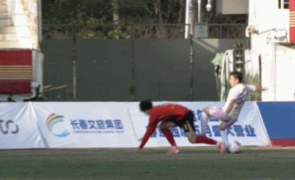 足球報：陜西聯合呼吁中甲推進VAR使用，優先覆蓋焦點場次